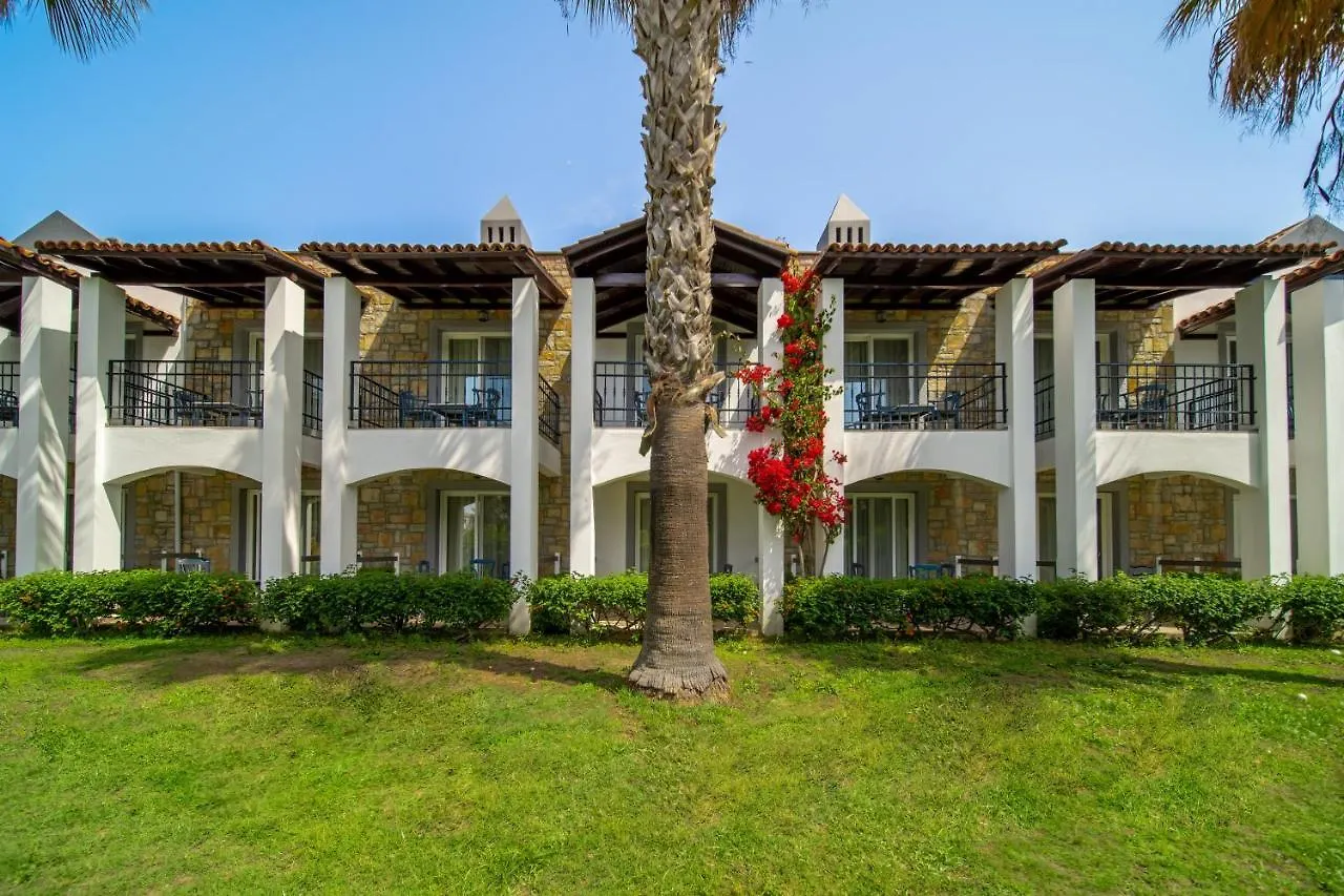 Tiana Beach Resort Turgutreis Ξενοδοχείο