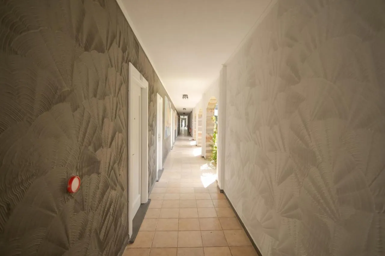 Tiana Beach Resort Turgutreis 4*,