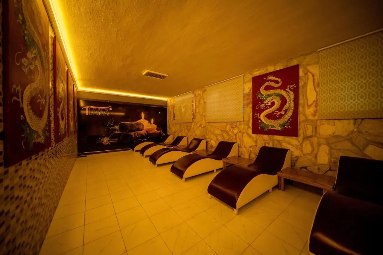 Tiana Beach Resort Turgutreis Hotel